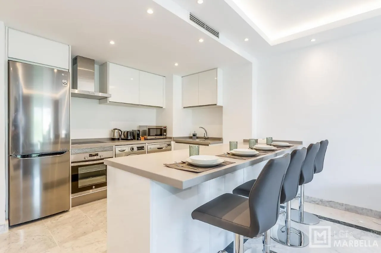 Letsmarbella - New 2Br Apartment In Puerto Banus - Pool & Parking